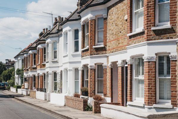 The Ultimate Guide to Choosing the Right HMO Estate Agent in the UK!